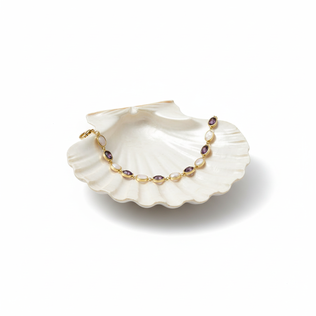 Flat Lay with Alternating Sequence