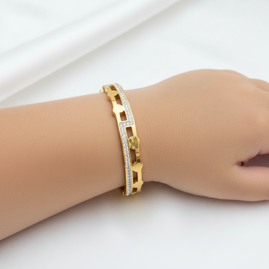 Lifestyle Wrist Shot - Design Corrected