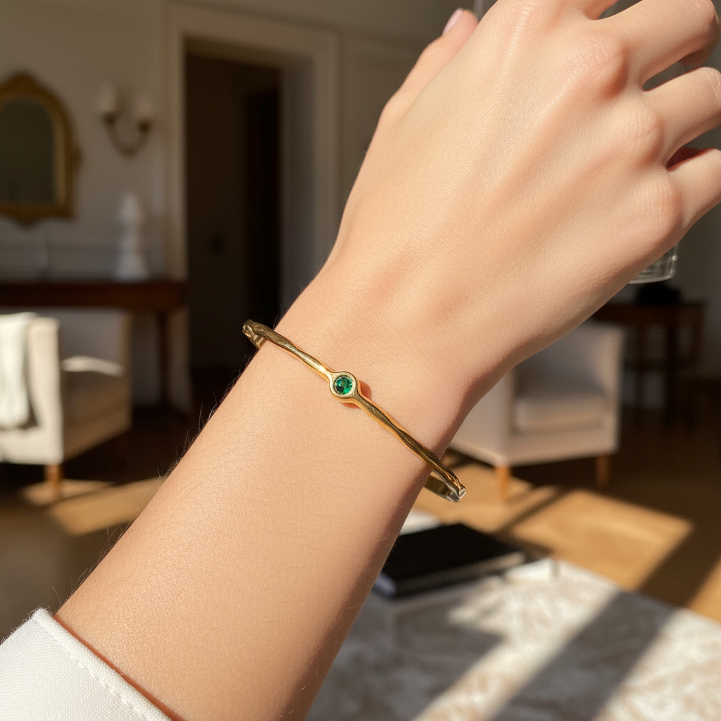 Lifestyle Wrist Shot