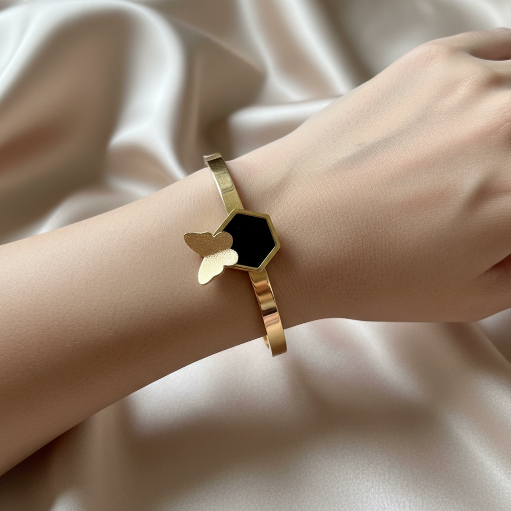 Lifestyle Wrist Shot